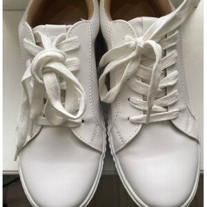 Steve Madden Women’s Toliver White Lace-Up Sneakers Size 10 - New Without Box